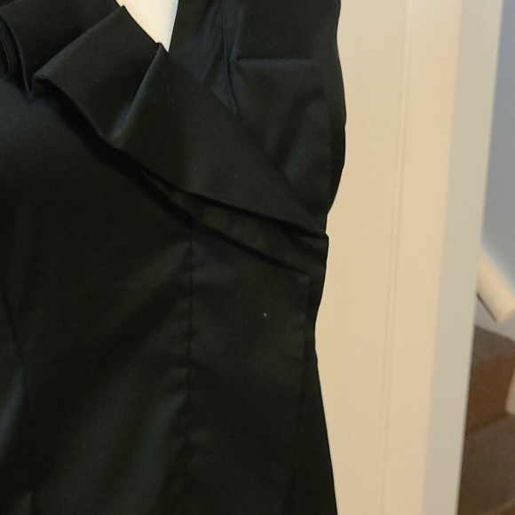 Ann Taylor pleated sleeveless top - Picture 3 of 8